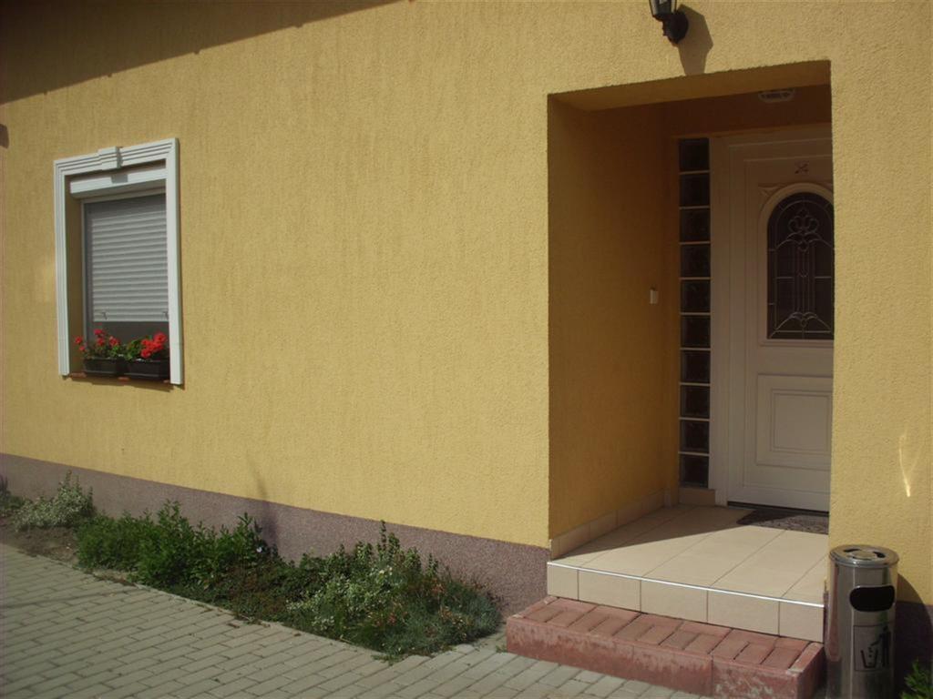 Andrea Apartman Hajdúszoboszló Dış mekan fotoğraf
